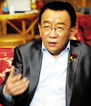 广电总局点名批评著名主持人 侯耀华刘仪伟喊冤