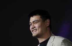 央视2012推介会群星汇集借鉴美国预售模式(图)