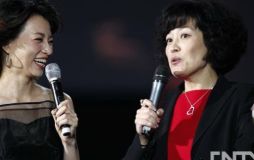 央视2012推介会群星汇集借鉴美国预售模式(图)