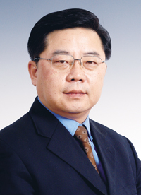 央视广告行业分析-徐建一、金涛赴京出席十八大