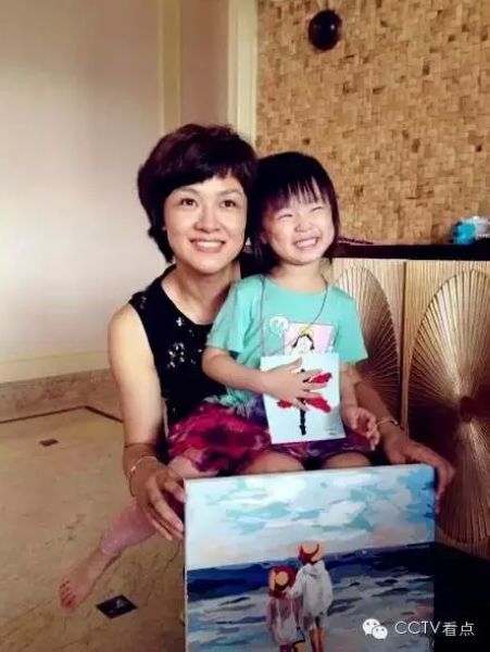 央视广告行业新闻-央视主播中的辣妈究竟“辣”在哪儿？